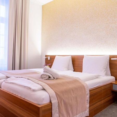 Hotel Engel Am Bahnhof Wädenswil Kültér fotó