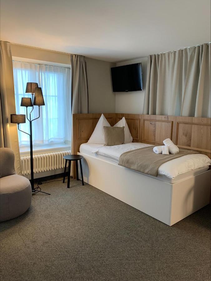 Hotel Engel Am Bahnhof Wädenswil Kültér fotó